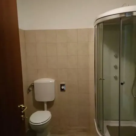 شقة Apartman Magnolia